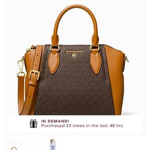 NWTS Michael Kors Sienna Messenger Bag